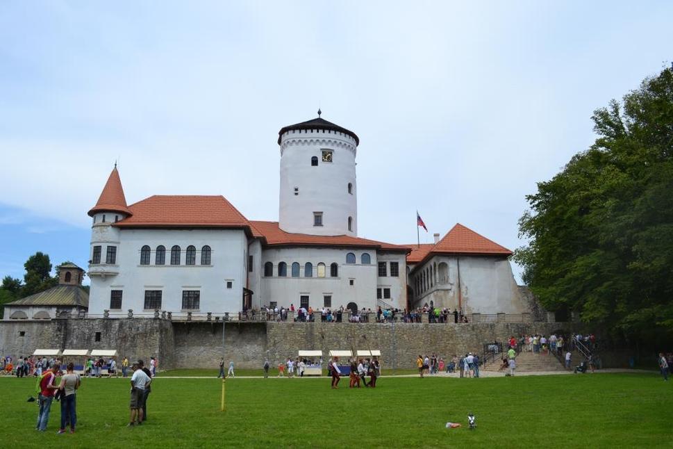 Veža