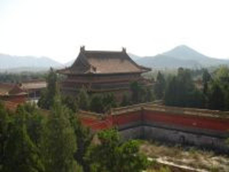 Hrobka cisara Qian Long.