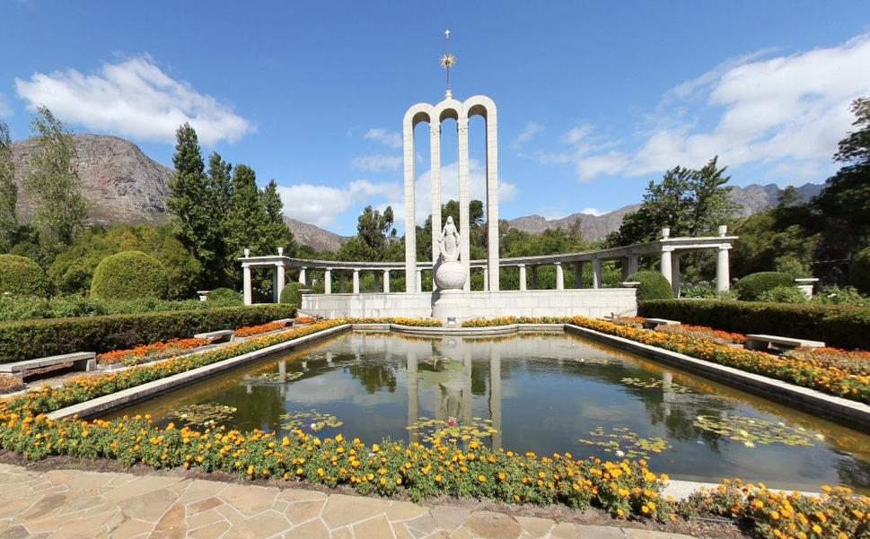 Huguenot Monument