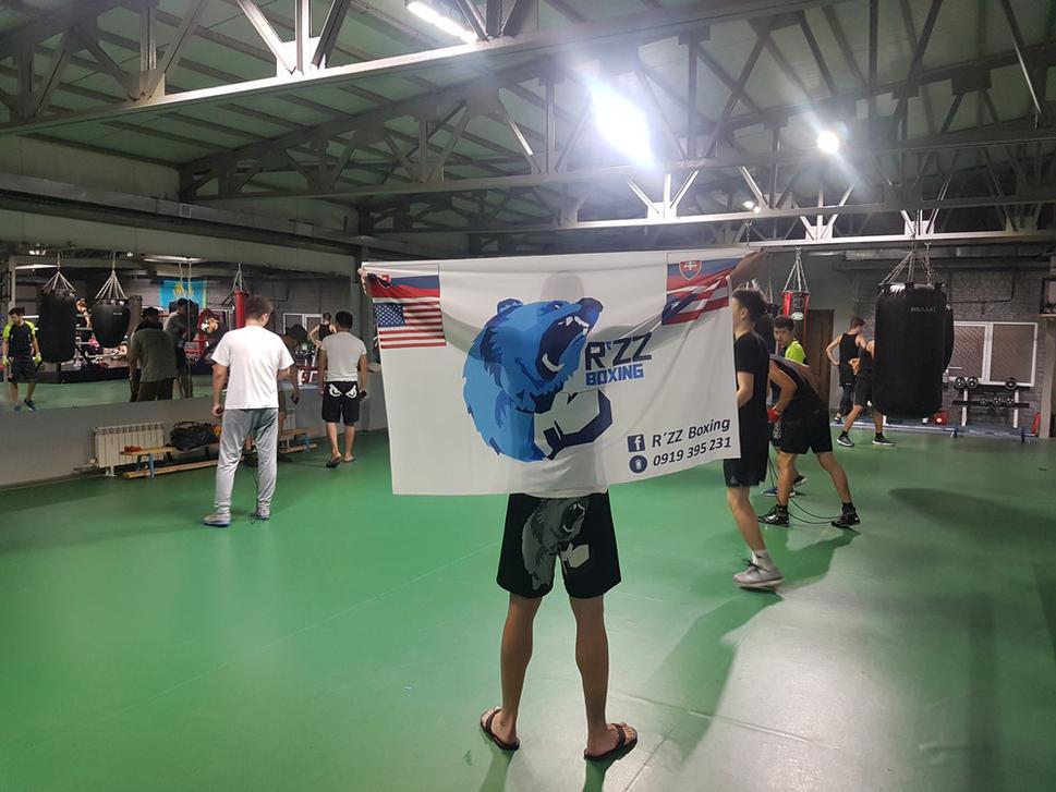 R´ZZ Boxing everywhere