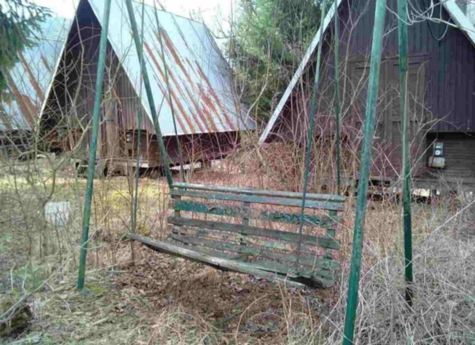 hojdačka pred chatkami (ešte o nej bude reč)