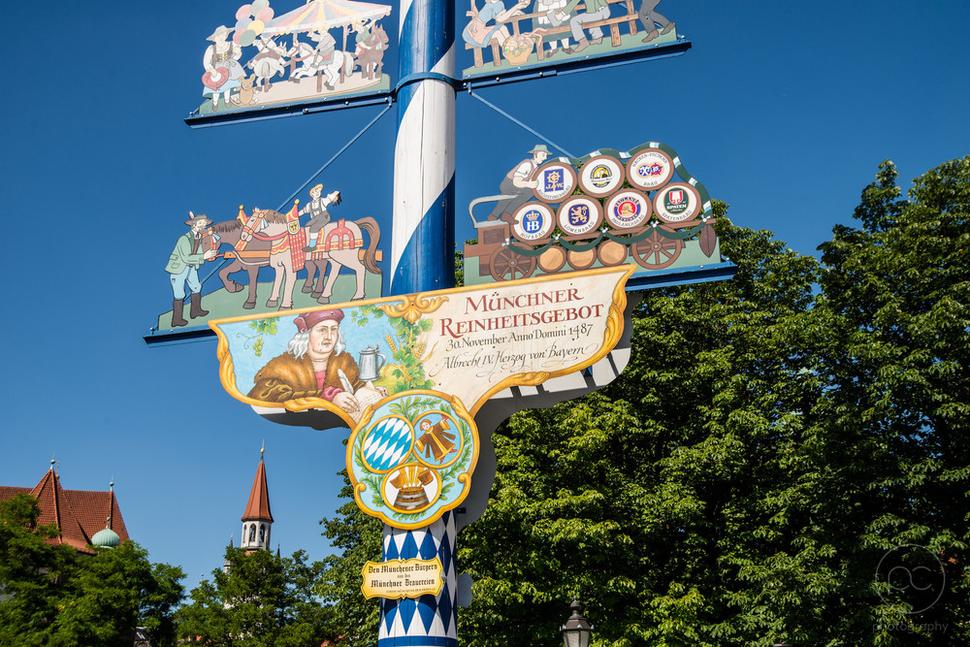 Máj na Viktualienmarkt