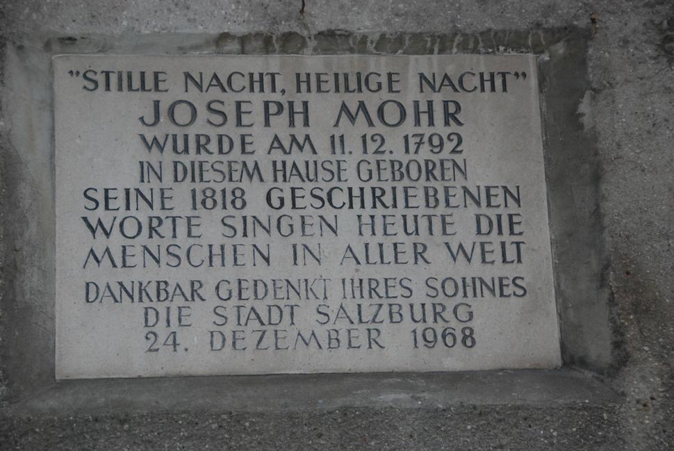 Tabuľa na rodnom dome J. Mohra., Salzburg.