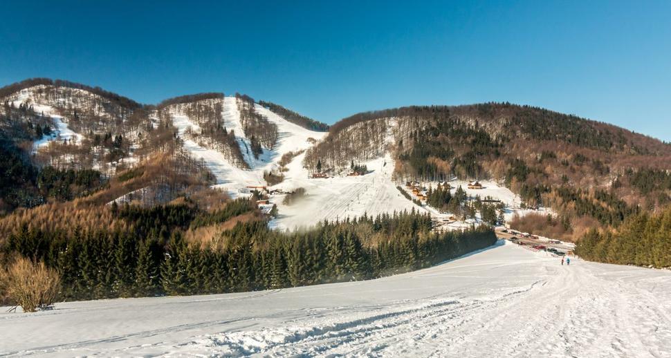 Tesne pred parkoviskom