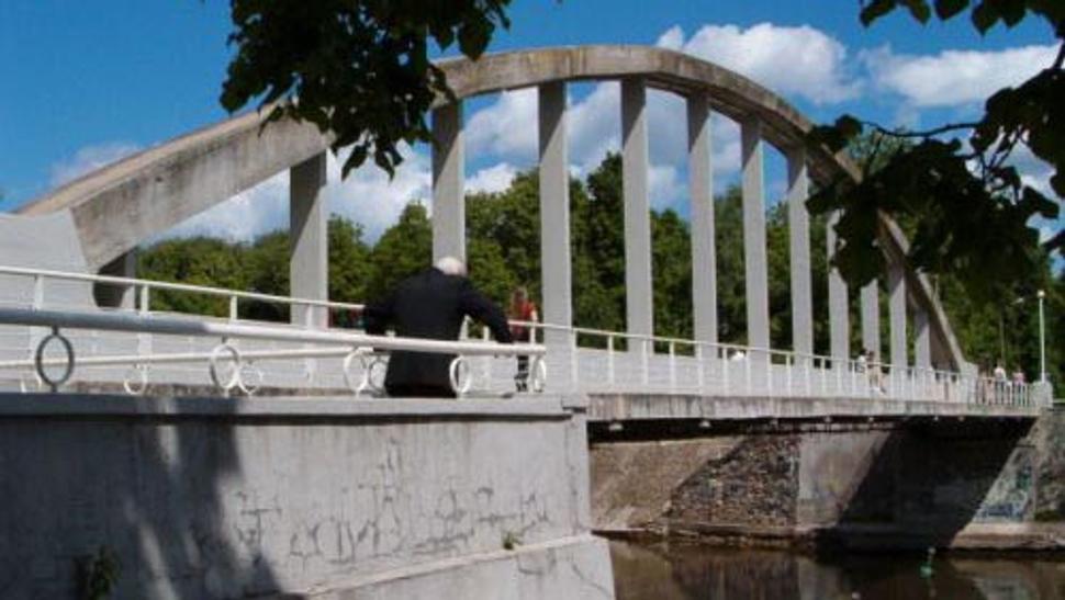 Slávny most v estónskom meste Tartu