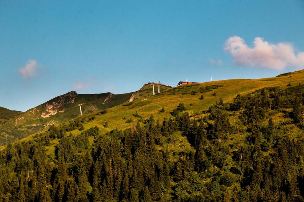 Horná stanica lanovky zo Sedla za Kraviarskym