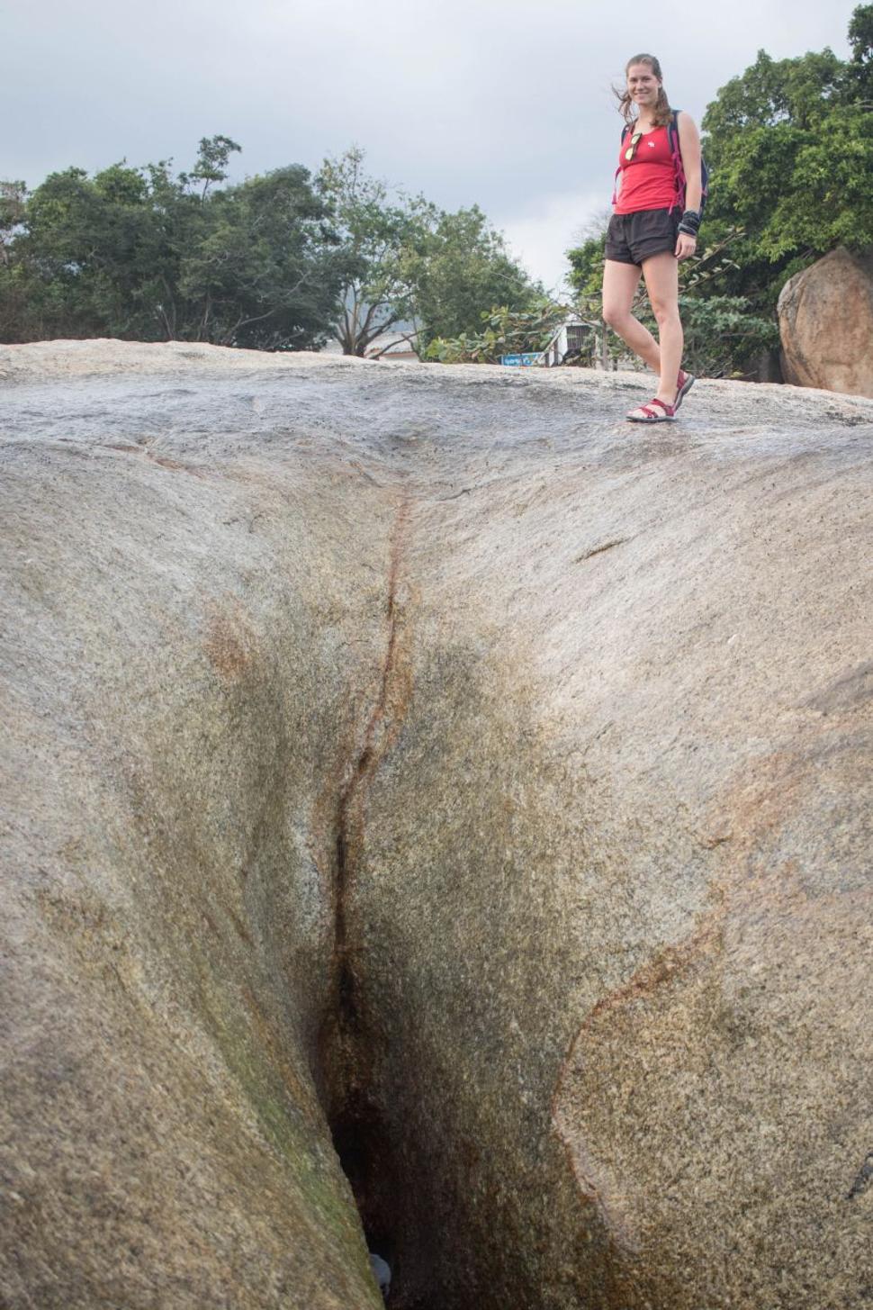 Hin Ta & Hin Yai (Grandma and Grandpa Rocks)