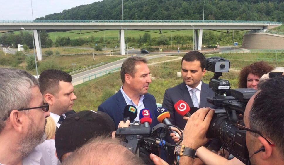 foto z tlačovky k diaľničnému obchvatu Prešova