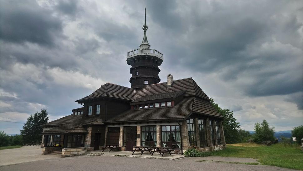 Rozhľadňa / Jiráskova chata