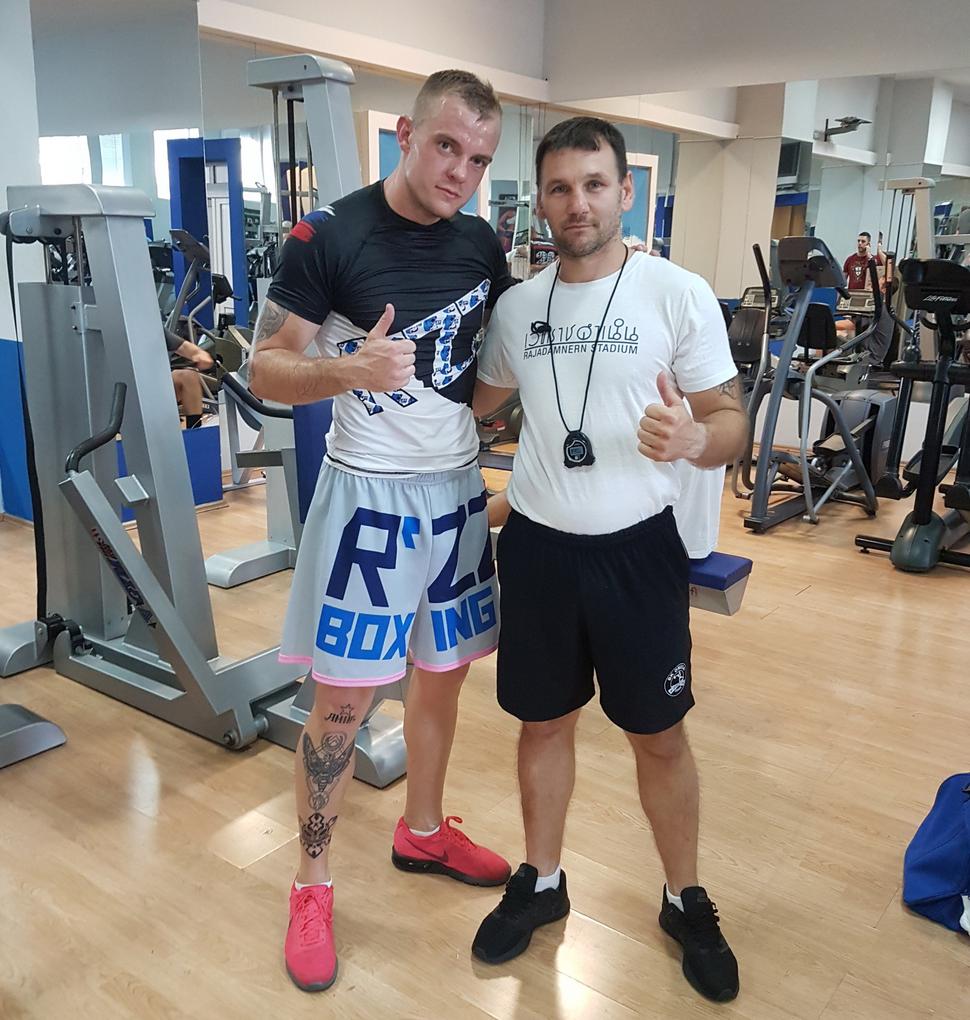 Tréner, bývalý boxer a olympionik