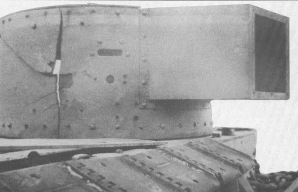 BT-5, mariupolská věž oboustranně prostřelená japonským 37mm kanonem typ 11, Chalchyn Gol 1939