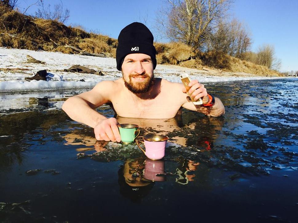 7. 1. Dunajská seansa s kryhami (teplota vody okolo 0 °C)