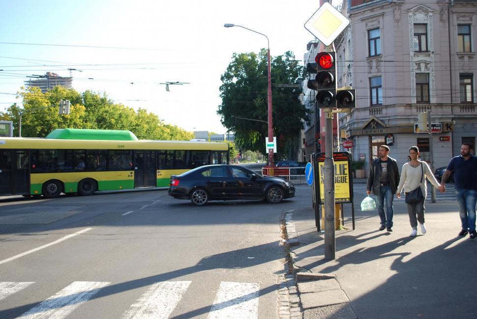 Zariadenie dnes umiestnené v križovatke Karadžičova_Mlynské nivy