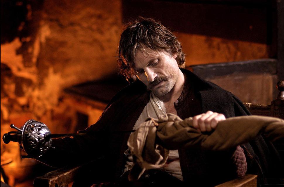Viggo Mortensen v úlohe Diega Alatriste.