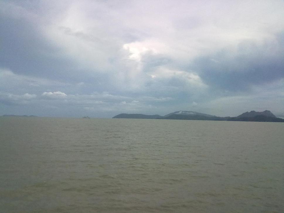 Koh Samui sa veľmi netváril .....asi tušil....však sa dočítate