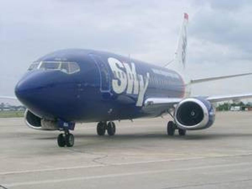 Boeing 737-500 spoločnosti Sky Europe. Takým sme leteli.