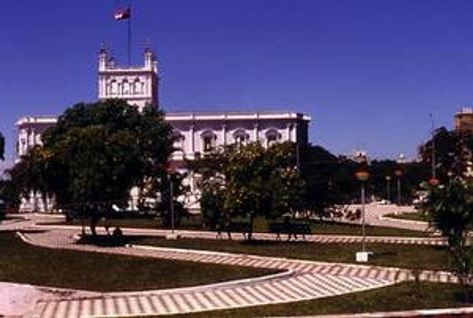 Vladna budova - Asuncion.