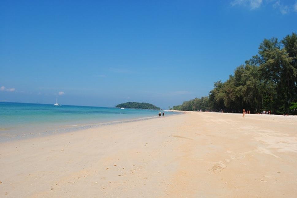 Pláž Klong Muang