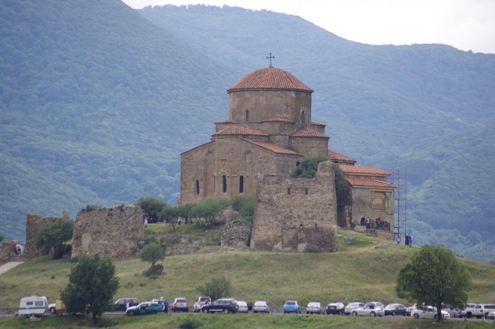 Jvari