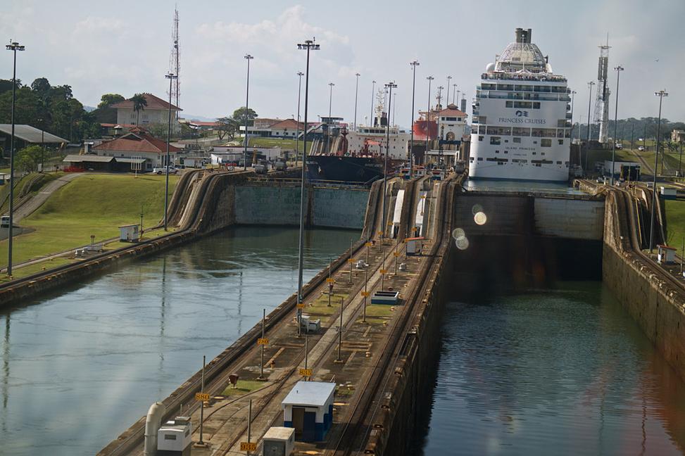 Plavba Panamským kanálom - časť 3. z Atlantiku do Pacifiku