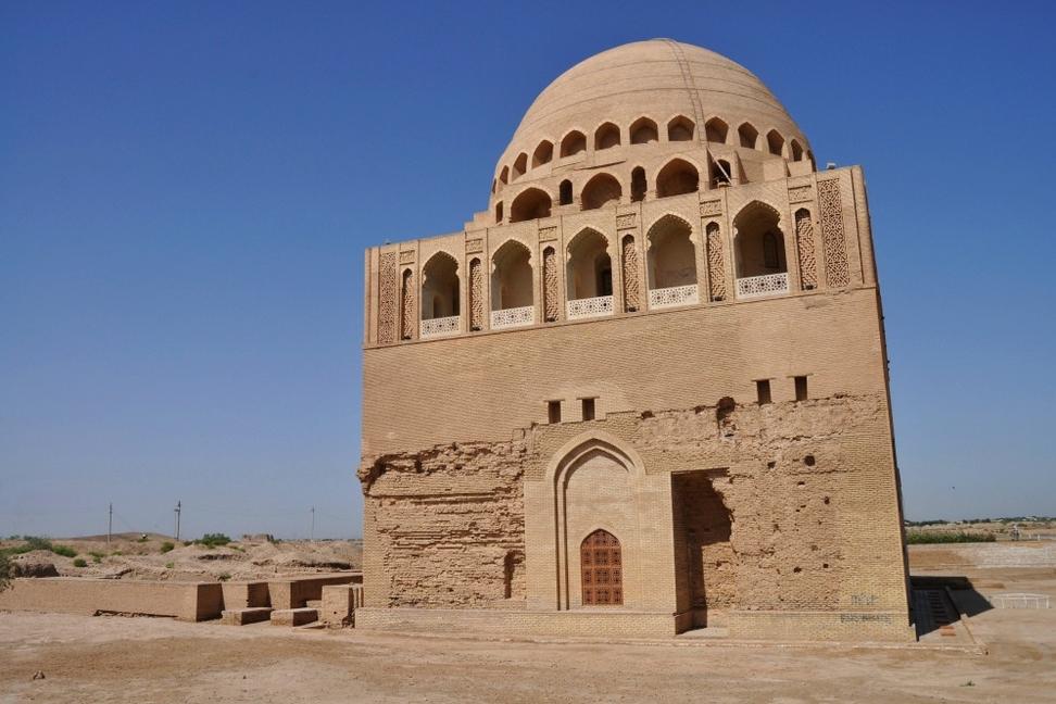 Turkmenistan II. - Merv. Dokonalá zastávka Hodvábnej cesty