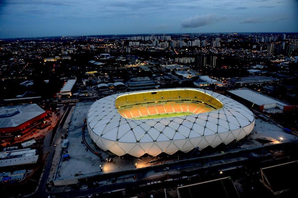 Arena da Amazônia - brazílsky gól do vlastnej brány
