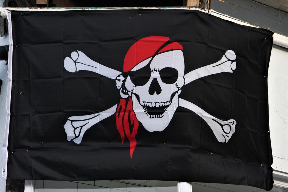 Anglická riviéra - medzi pirátmi