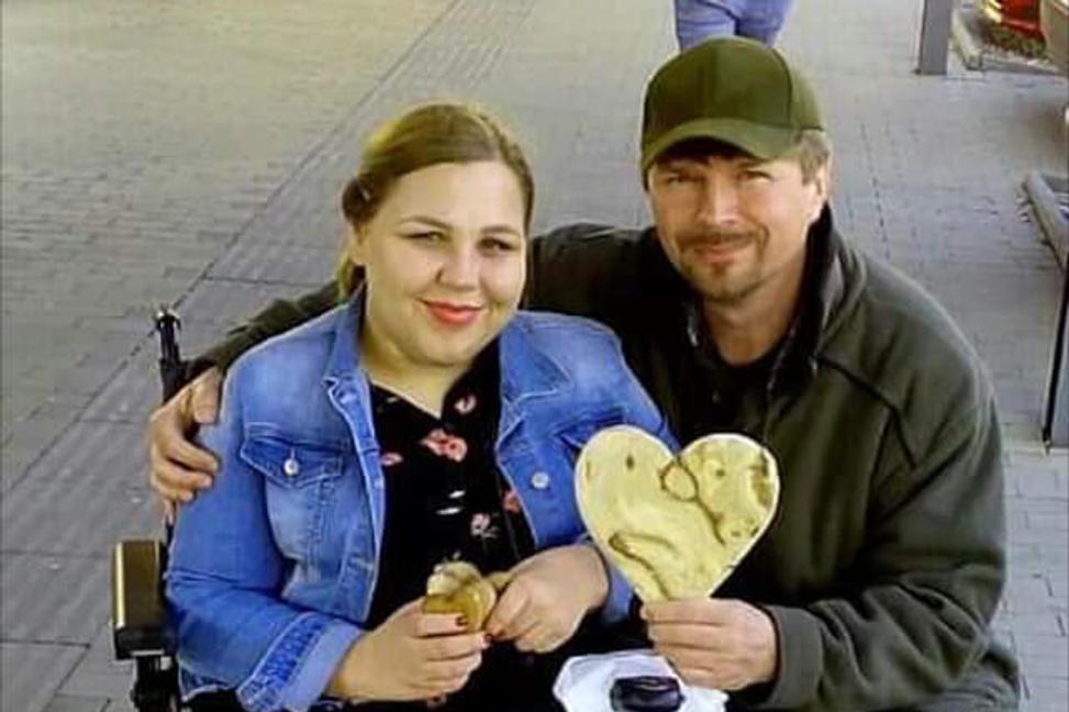 Vdýchava drevu nový život a  dušu