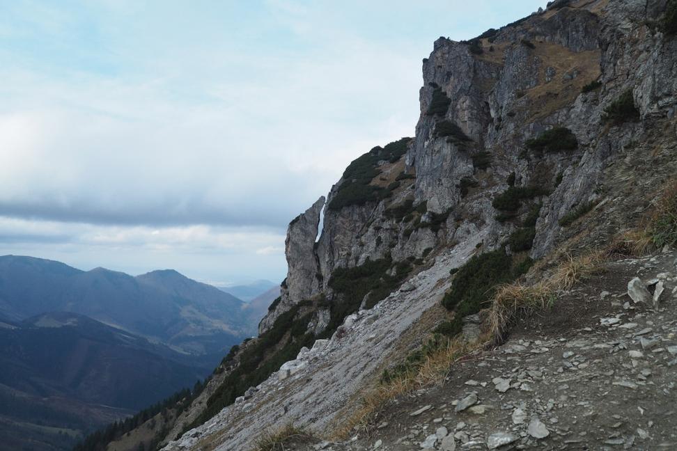 Rozsutec v jeseni.