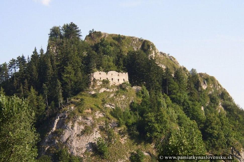 Vršatecký hrad patril do obranného systému ochrany hraníc v Uhorsku. Pozrime sa na ďalšie zaujímavé historické fakty