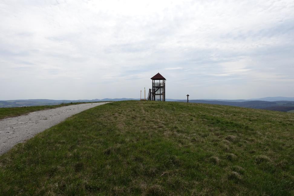 Rozhľadňa Kamenec: Nový výhľadový skvost nad kopanicami, ktorý si zamilujete
