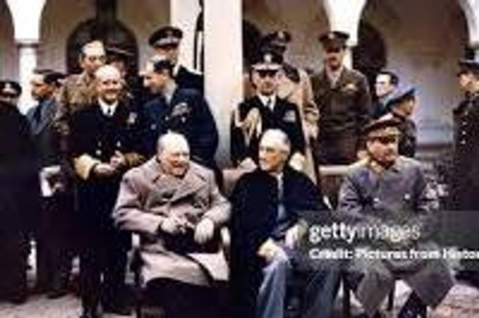 Stalin s "Číňanom a Brazílčanom", Slovák sa nezmestil do záberu.