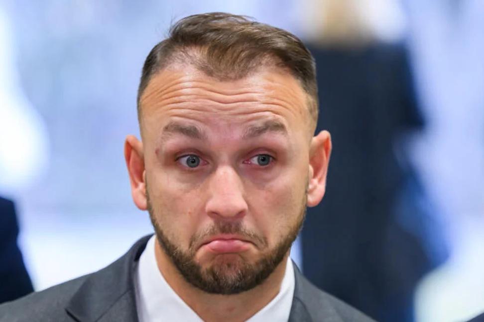 Zbytočný líder zbytočnej strany  