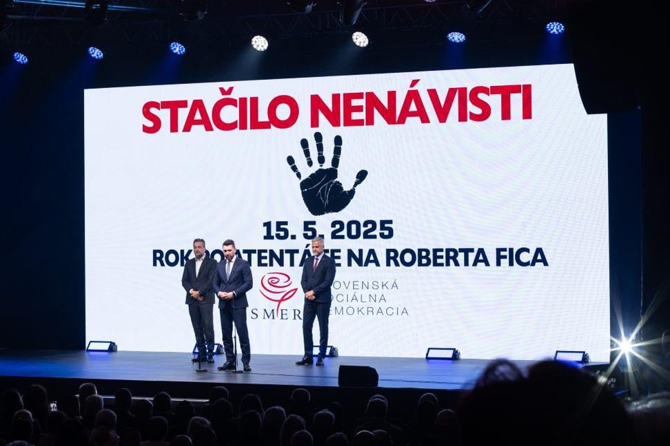 "Rež a rúbaj do krve po Šimečkovej kotrbe" dokial Fico na Slovensku, pánom nebude.