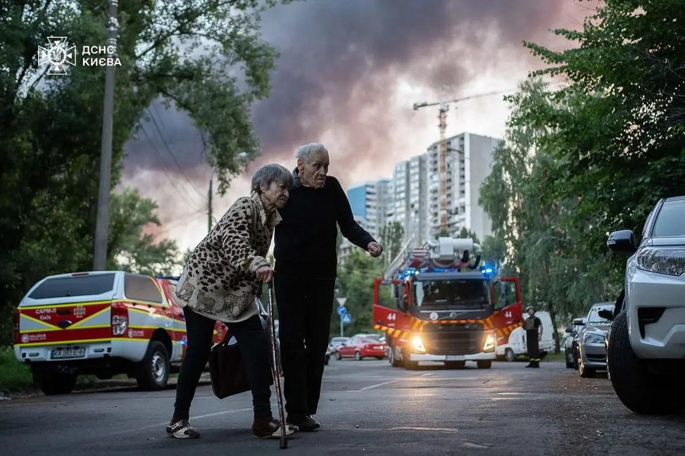 Nad Kyjivom znovu tma: keď rakety vyvracajú slovenské lži