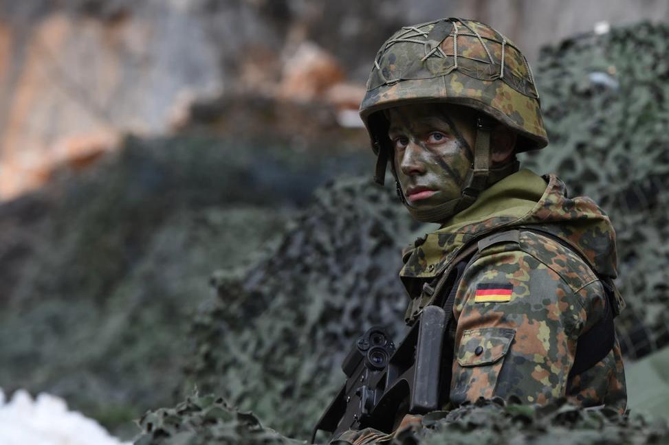 Európu obchádza strašidlo... nemeckej militarizácie