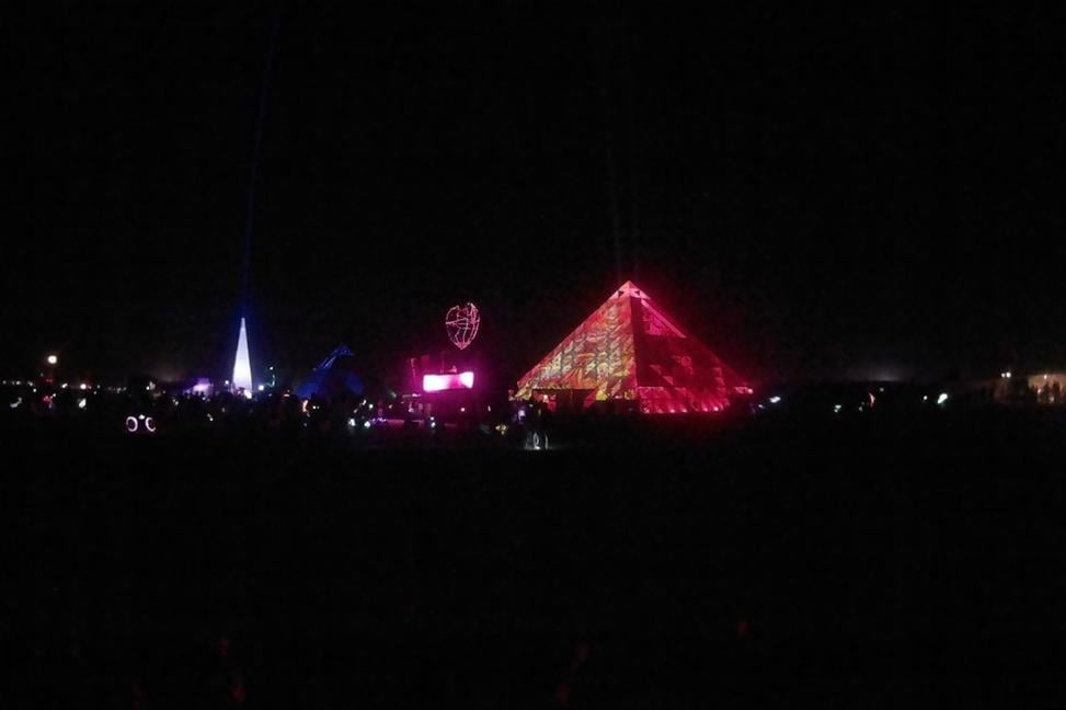 Burning Man: Francúzska kaviareň (Môj najsilnejší zážitok z 2019)