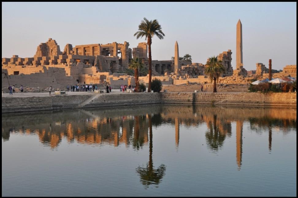 Krajinou faraónov IX. - Karnak. Medzi posvätnými stĺpmi