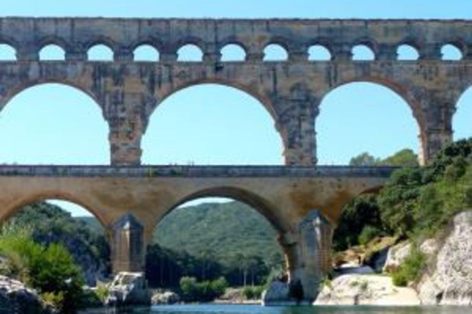 Po Európe so svokrovcami: Pamiatky antického Ríma v Remoulins a Arles