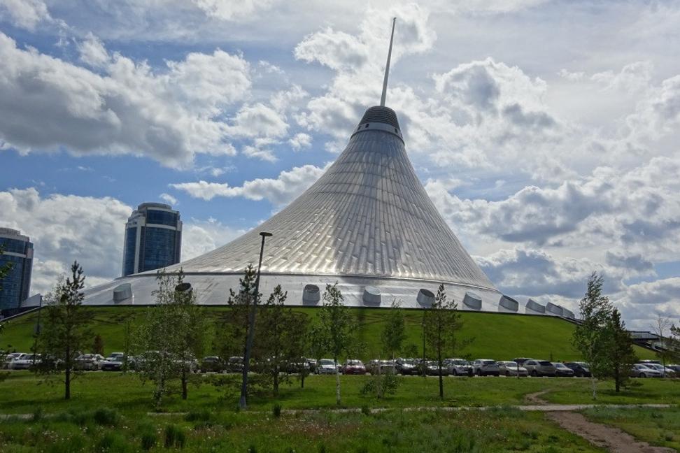 Astana je hlavným mestom stepi. Kazachstan, časť 1.