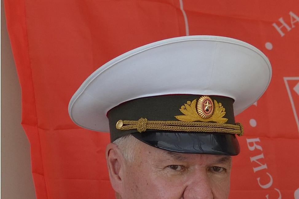 Gen.por. Viktor Sobolev navrhol v ruskej dume skultúrnenie a zvýšenie komunikačnej úrovne vojakov.
