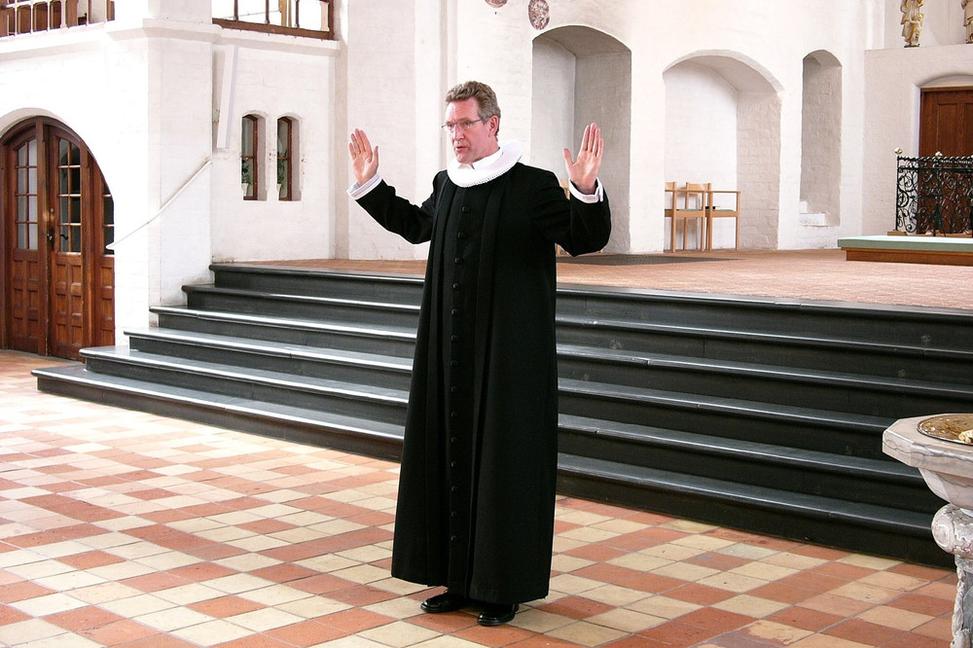 V službách diabla! Martin Kramara a spolok slovenských biskupov