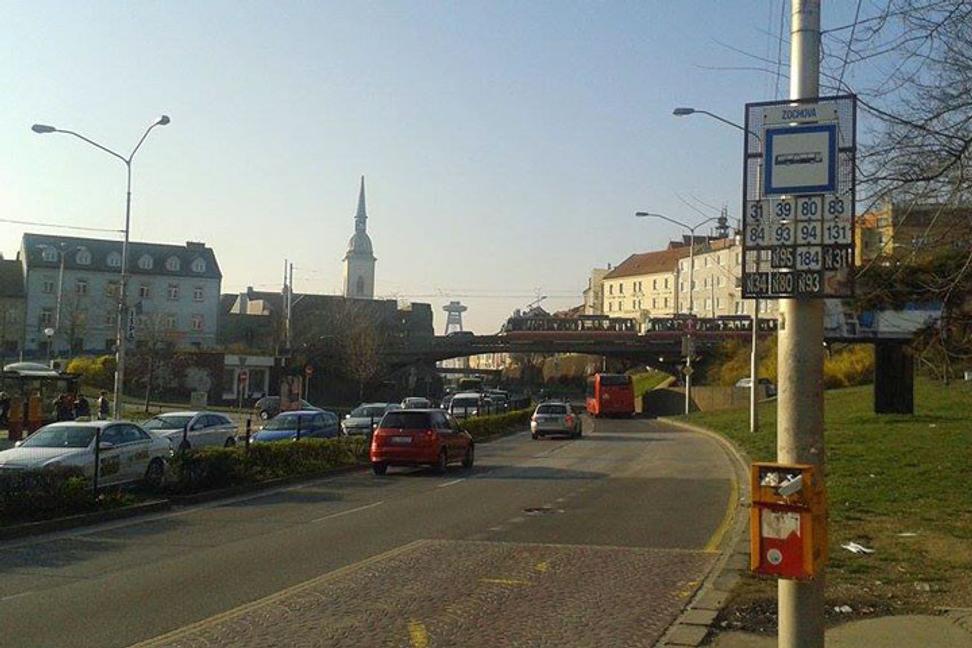 Prečo neveríme už ani cestovným poriadkom....