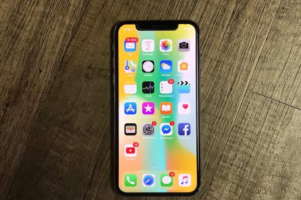 Oplatila sa kúpa iPhonu X za 1299€?