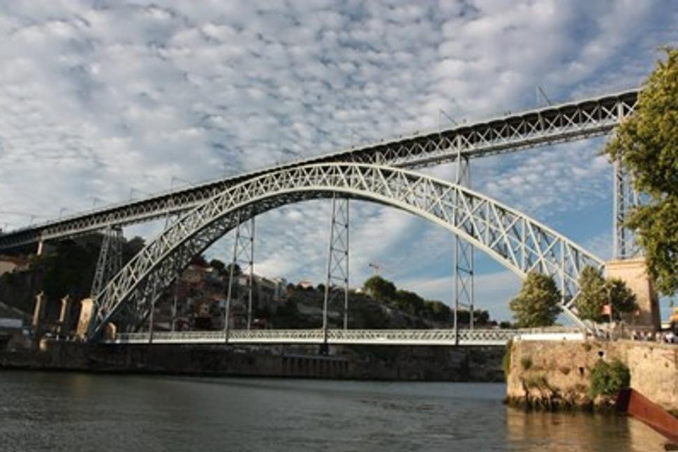 Mosty Portugalska – Porto