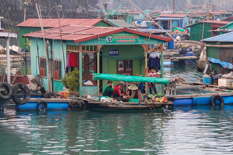 Fascinujúci Vietnam: cestou po krajine drakov a víl k dedinám na vode