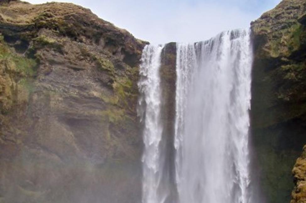 Islanďania, ich viera v prírodné bytosti a cesta z Reykjaviku do Víku