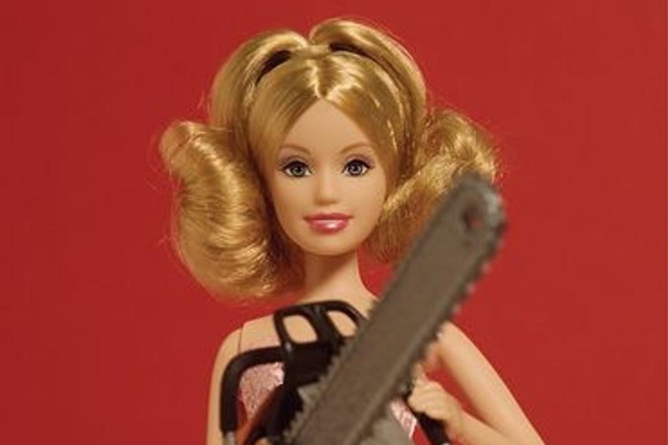 O láske k nepravým Barbie a defektným Tamagotchi