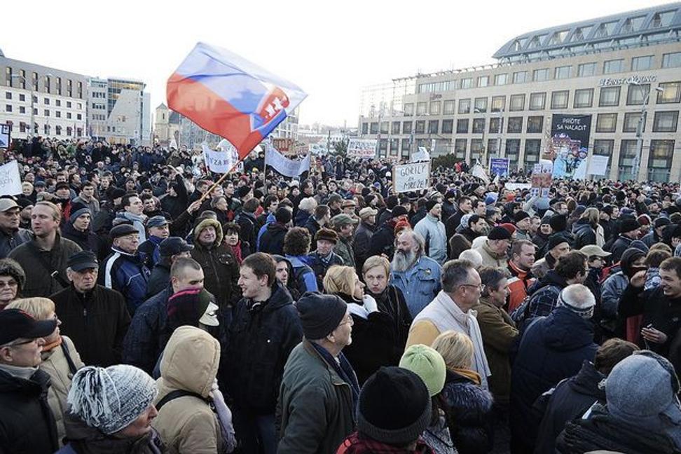 Tvár lovcov Goríl odhalí len Lex Gorila